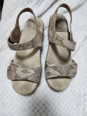 Dansko Women's Tan Snake-Print Slingback Sandals